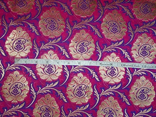 Brocart rose violet métallisé pour veste structurée chic - 2