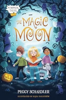 Paperback The Magic Moon (Pumpkin Tales) Book