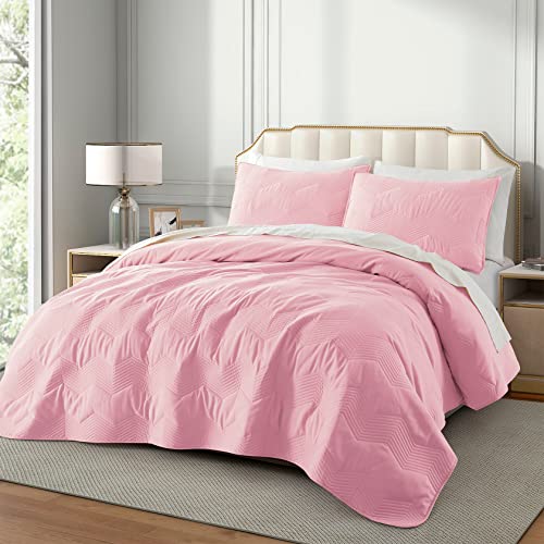 Lavsiry King Size Pink Quilt Set With Chevron Pattern, Summer Lightweight Microfiber Bed Spread, Soft Bedspread Coverlet Bedding Set For All Seasons - 3 Piece(1 Quilt, 2 Pillow Shams) #TOP1