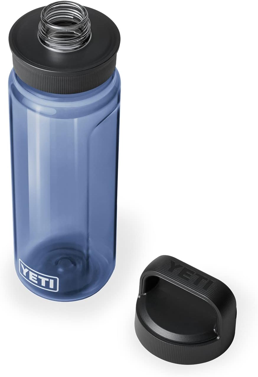 YETI Yonder Water Bottle with Yonder Chug Cap, Lightweight, Leakproof and BPA-Free - Image 3