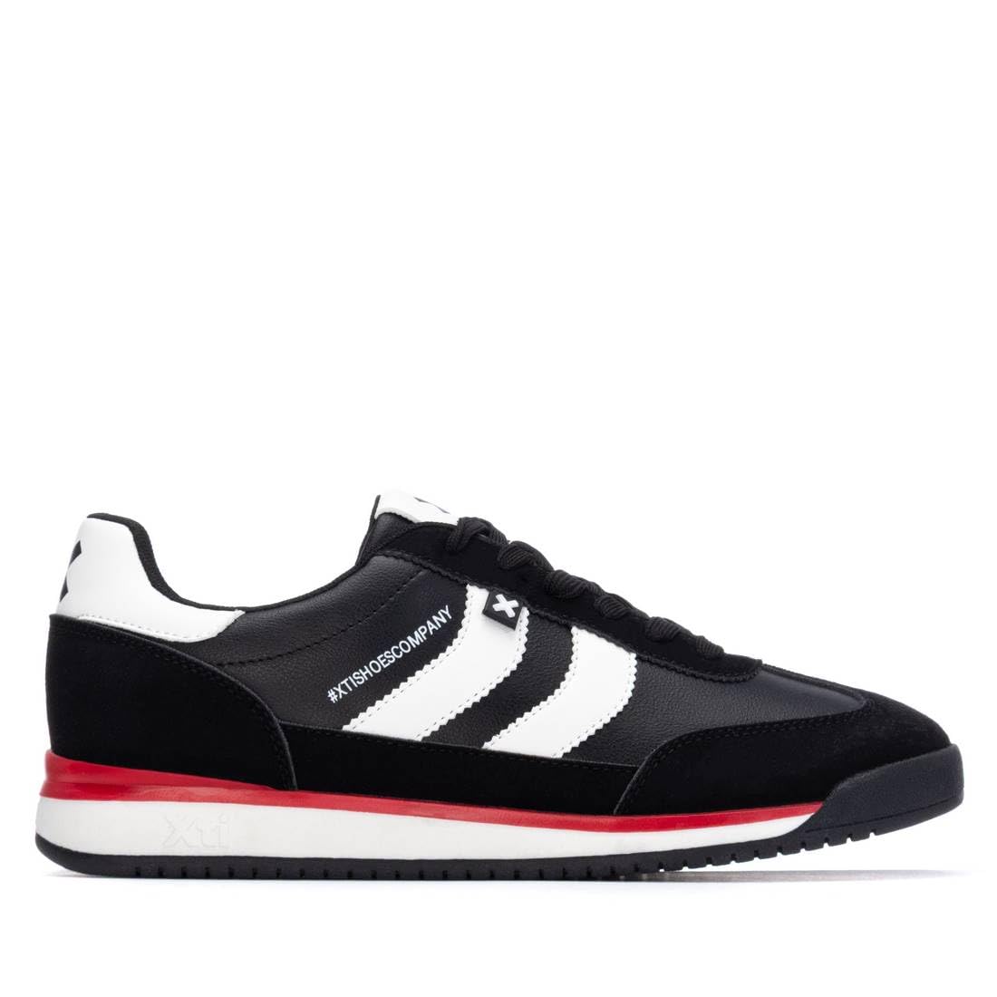 Chaussures Homme XTI 144582 en Noir Confortable