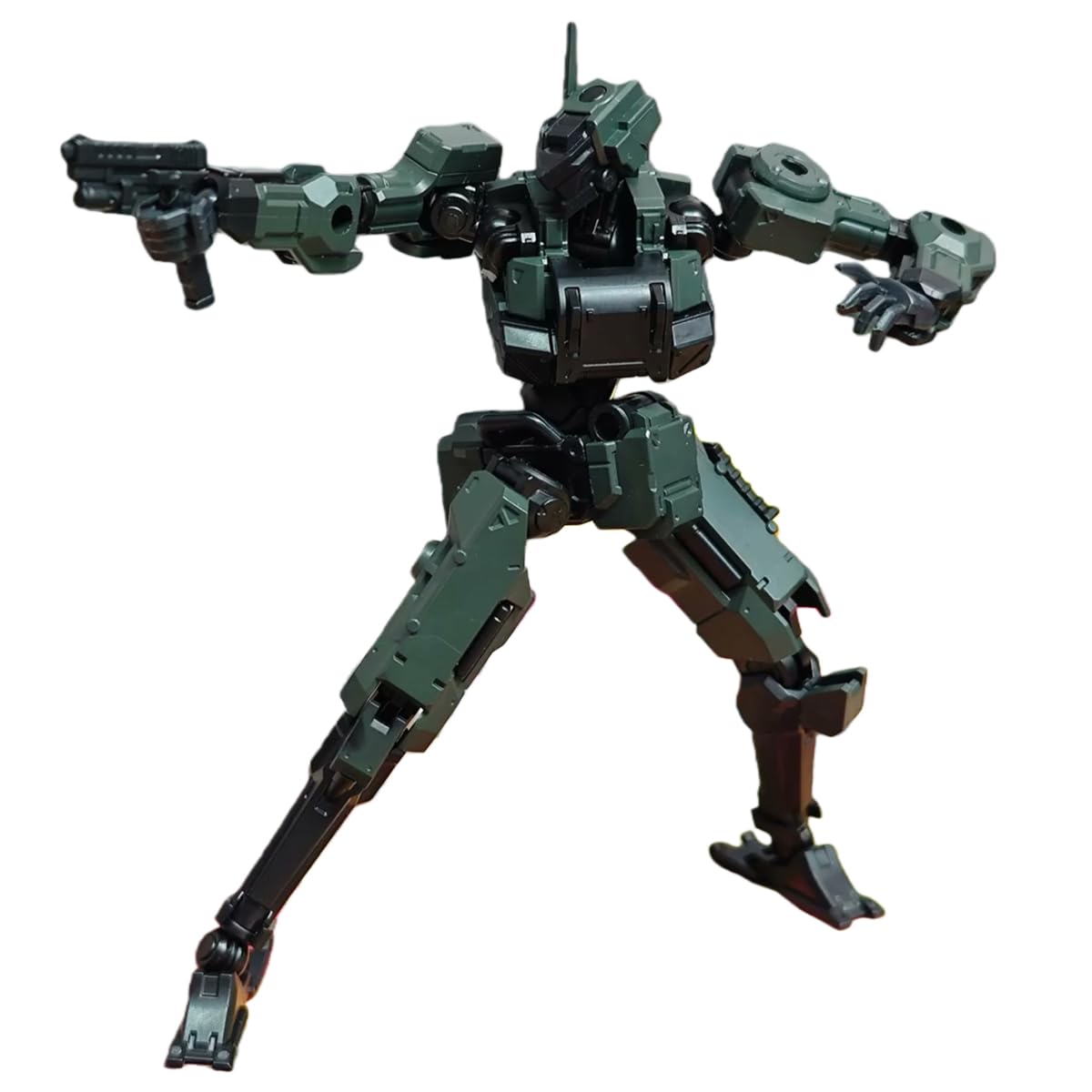 Amazon.co.jp: 酋長大陸 1/18 鋒狼 アーミーグリーン 色分け済み