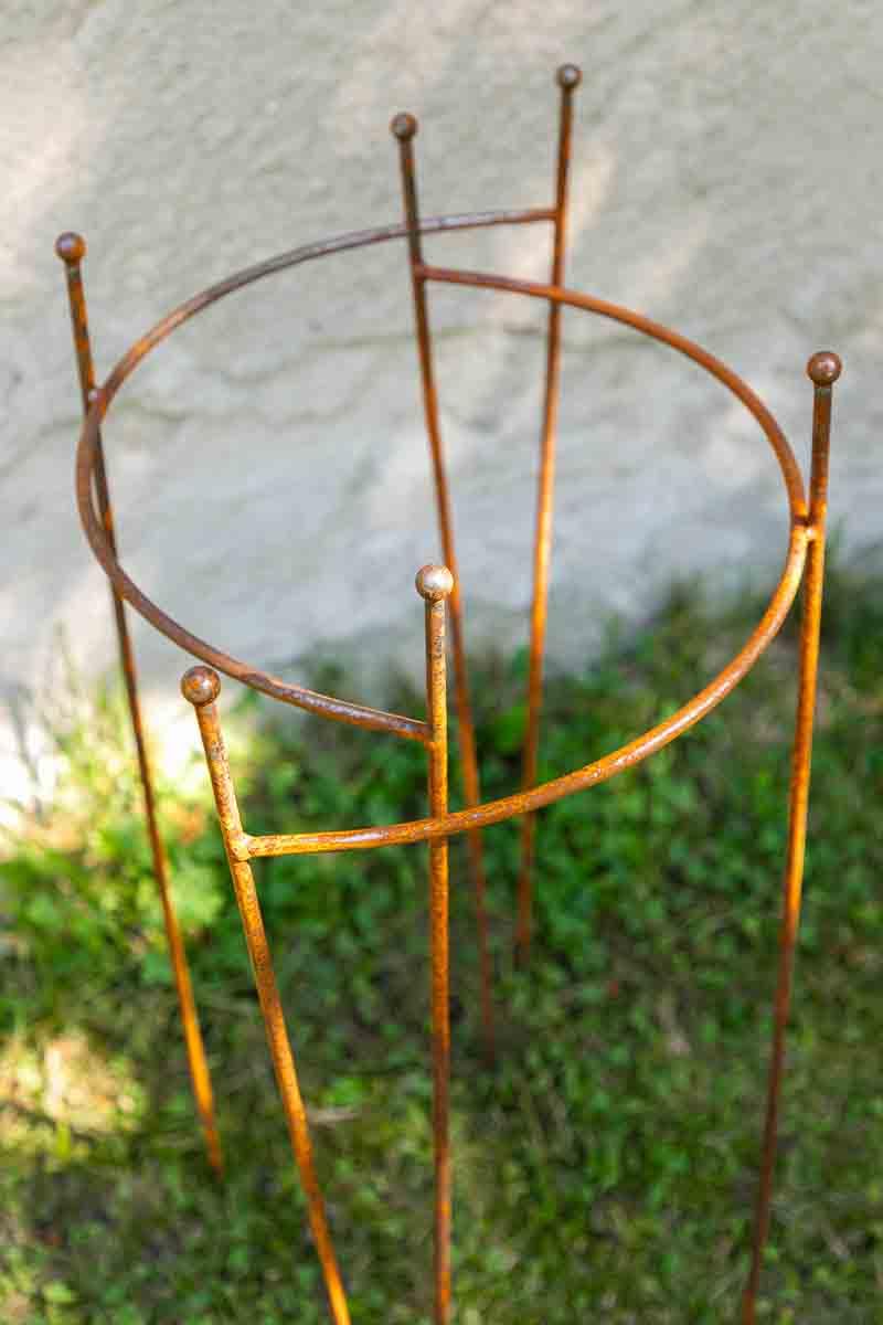 KUHEIGA 2er Set Staudenhalter halbrund, Höhe 90cm, Breite 55cm Roheisen/Rost