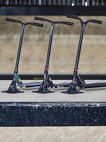 Chilli Pro Scooter Reaper | High-End Stunt Scooter | Der Lieblingsscooter unseres Chilli Rider Team | Gesamth&ouml;he vo 84 cm | 110 mm PU R&auml;der mit ABEC 9 Bearings | Grim