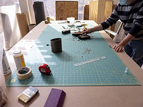 Olfa 35" X 70" Connecting Grid Rotary Cutting Mat Set (Rm-Clips/3) - Self Healing Double Sided 35X70 Inch Cutting Mat With Grid For Fabric & Sewing, Designed For Use With Rotary Cutters (Green) #TOP6