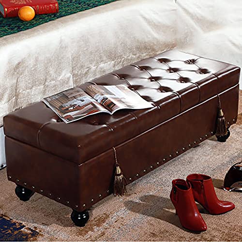 Repose-pieds en similicuir marron aux finitions contemporaines