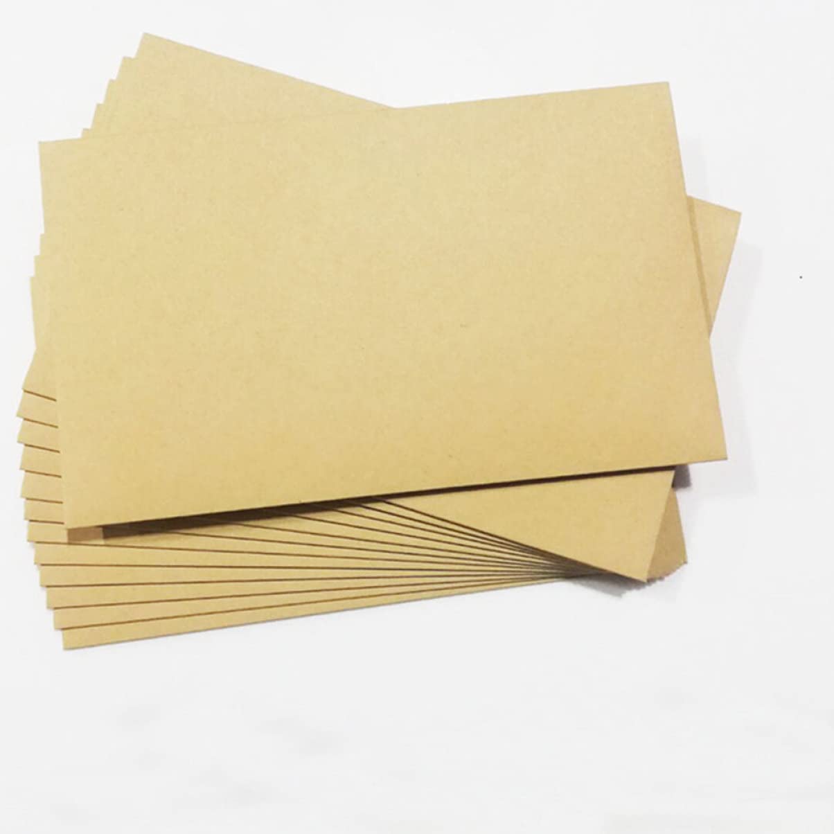Lurrose Lot De 100 Enveloppes Kraft Vierges Avec Fermoir En Forme De Cœur Style Vintage Pour Cartes Postales Et Cartes De Visite