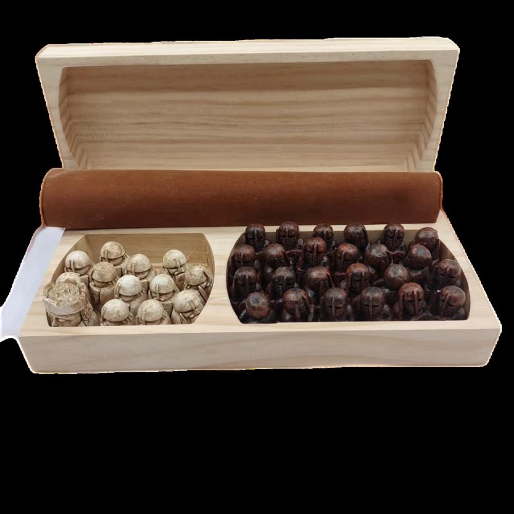 Set di Scacchi da Viaggio di Lusso: Scacchiera e Pezzi in Resina, Gioco di Strategia Portatile, Ideale per I Viaggi.