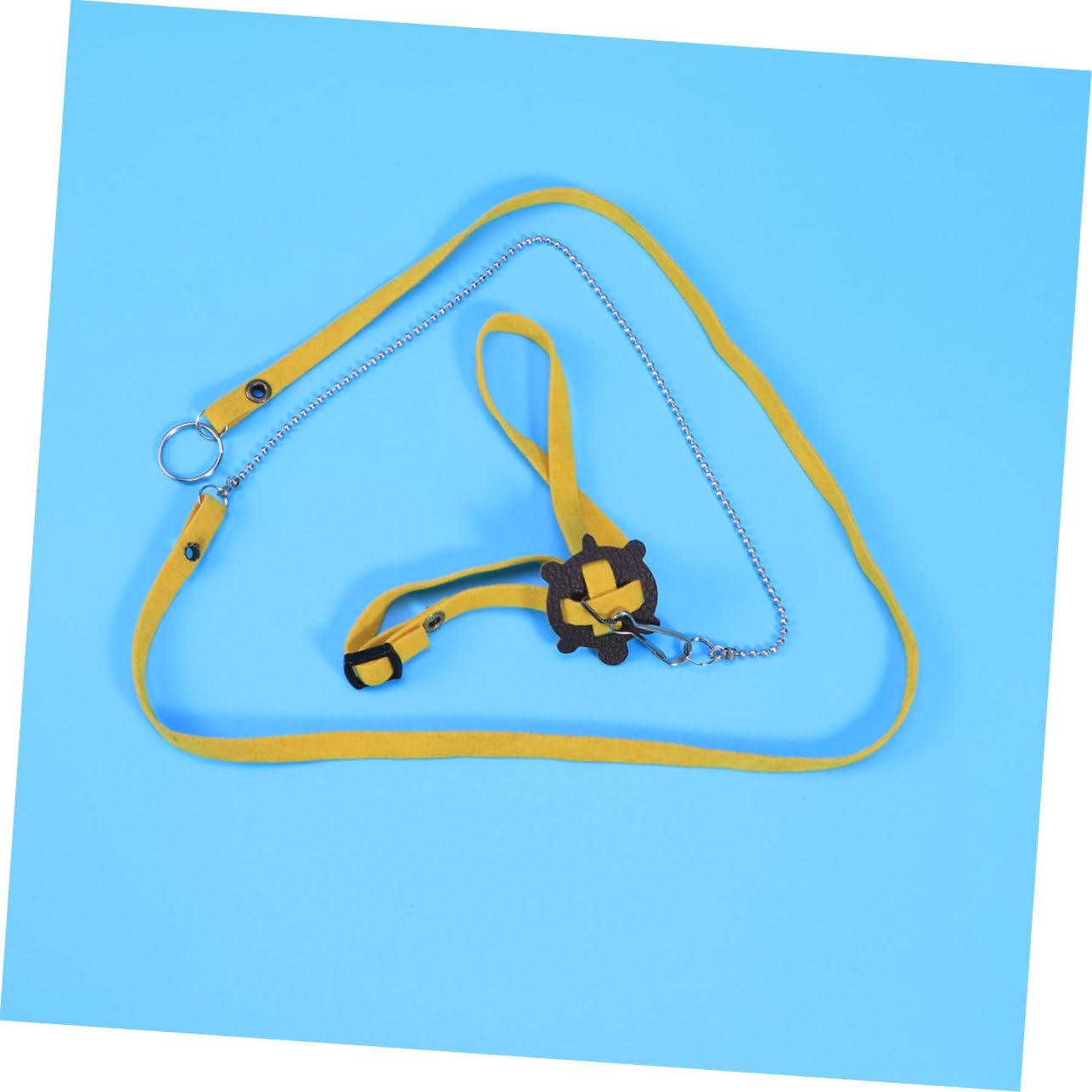 Adjustable Reptile Training Leash for Turtle Lizard Pets Outdoor Walking Strap with Iron Finger Loop Yellow Harness for Safe Reptile Handling and Control
