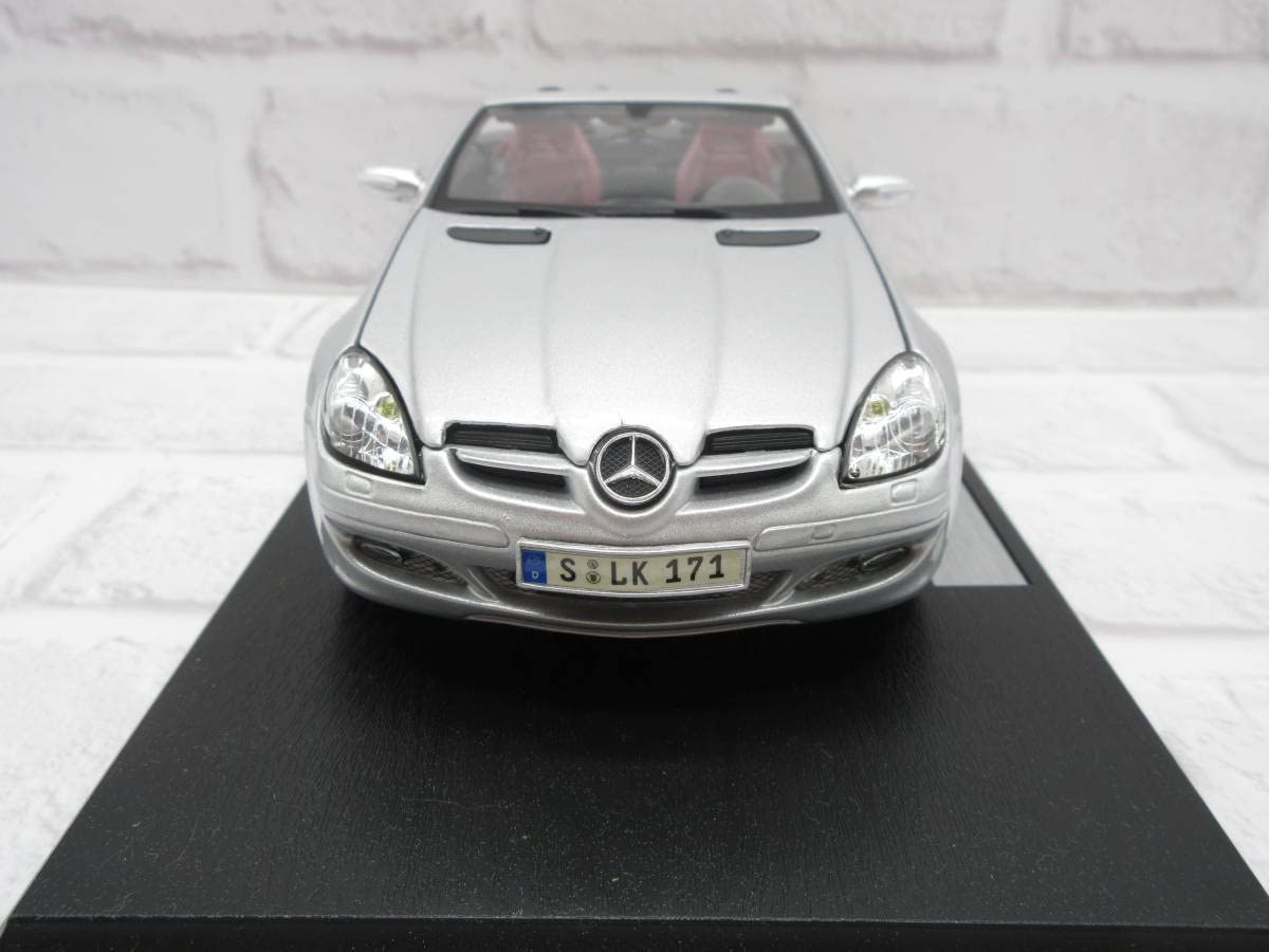 Amazon | ミニカー 1/18 メルセデスベンツ SLK R171 シルバー