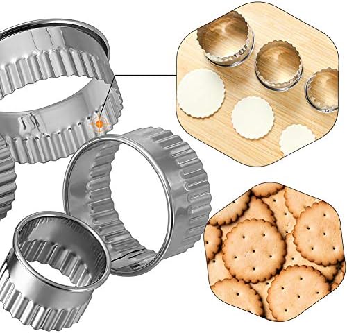 XCOZU Cookie Cutters, Set of 4 Round Biscuit Cutter Stainless Steel Pastry Cutter Moulds for Kids, Baking Cutters for Dough, Pastry, Donut, Fondant, Fruit, Vegetable, DIY Cake Decoration