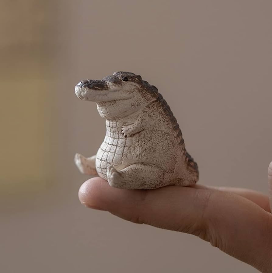 Amazon.co.jp: ワニ 野生 野獣 おもしろい 置物 オブジェ 動物