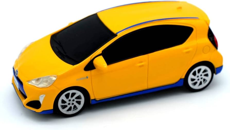 Amazon | TOYOTA トヨタ AQUA アクア 1 43 ミニカー 5A3 ※古い在庫品の