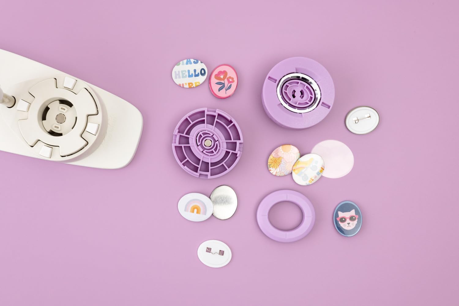 We R Memory Keepers Button Press Insert Oval, Make DIY Oval Buttons, Perfect for Backpacks, Purses, Bags, and More, Use with Favorite Fabrics, Papers, Stickers, Crafting, Scrapbooking