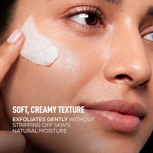 Image of RENEE Everyday Face Bright Face Scrub | Gently Exfoliates Dead Skin | Brightens Skin, Evens Skin Tone & Texture | Infused With Niacinamide, Glutathione & Hyaluronic Acid | 100g