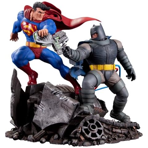 Estátua Superman vs Batman DC Collectibles Cover