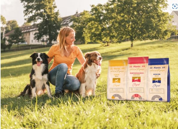 Fitmin Maxi Senior Dogs | Hundetrockenfutter | Hundenahrung mit Frischfleisch | 76% Protein tierischen Ursprungs | Futter für ältere Hunde großer Rassen | 12kg