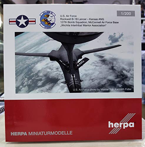Amazon.co.jp: Herpa Wings 1/200 完成品 アメリカ USAF Rockwell B-1B
