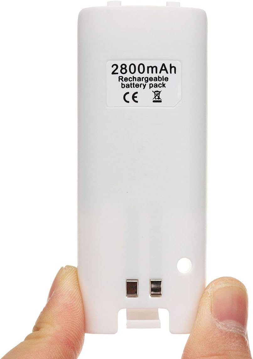 Charger White Dock Station for Wii Remote Controller + 4 x Rechargeable Battery