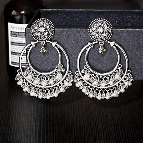Boucles d'oreilles Jhumka indiennes légères pour oreilles percées
