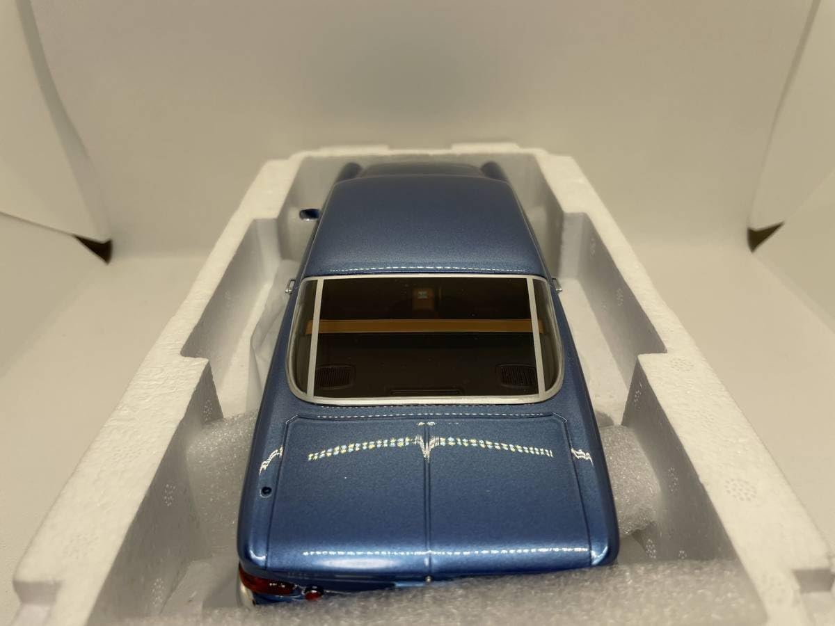 Amazon.co.jp: BoS 1/18 フィアット Fiat 2300 S Coupe 1961 Metallic 