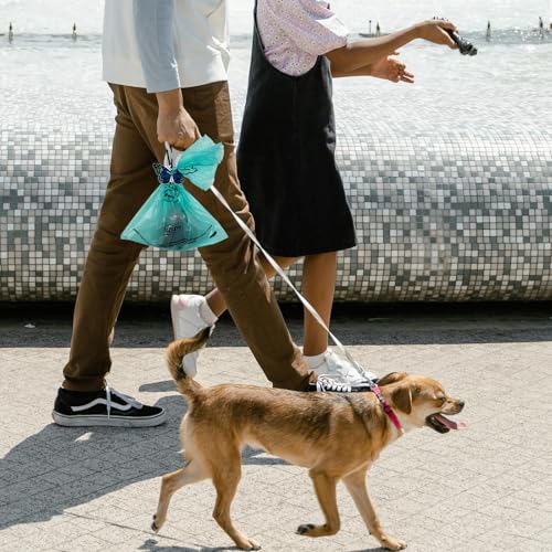 Image of Poop Bags Clips for Leashes Silicon Dog Poop Bag Holder Dispenser Hands-free Poop Bag Holders for Leashes Dog Walking Accessories Dog Leash Attachment for Hanging Used Dog Waste Bags(Butterfly)
