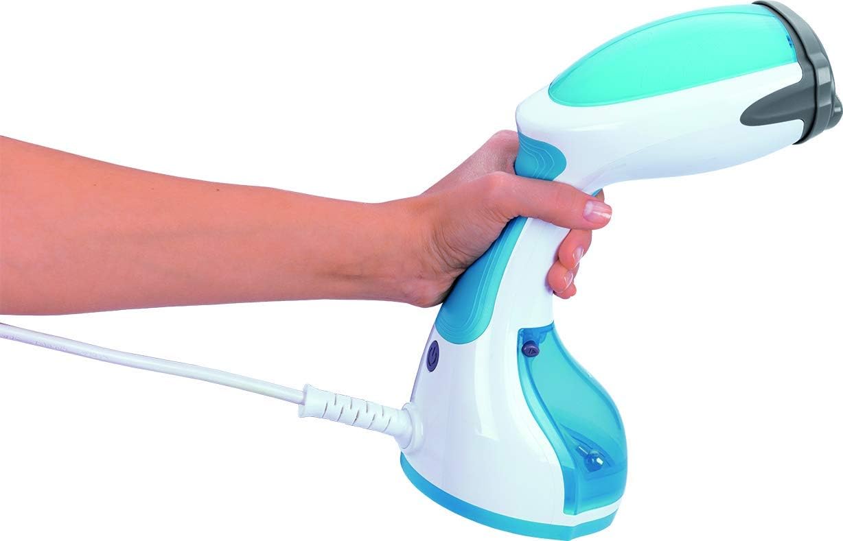 Hand holding MPM MZP-01 Steamer