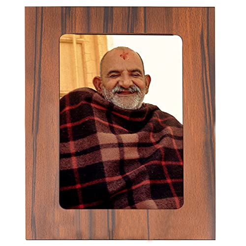 Image of Neem Karoli Baba Photo Frame for Table & Desk | Neeb Karori Baba (Picture Size 5x7 Inch) - GR-1086