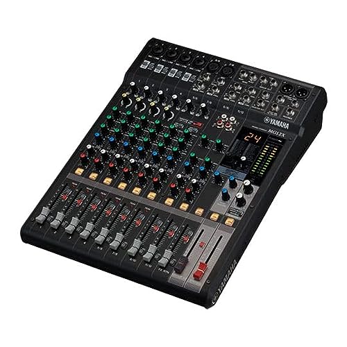 Ingressi - Preamplificatori microfonici 4 x XLR-1/4
