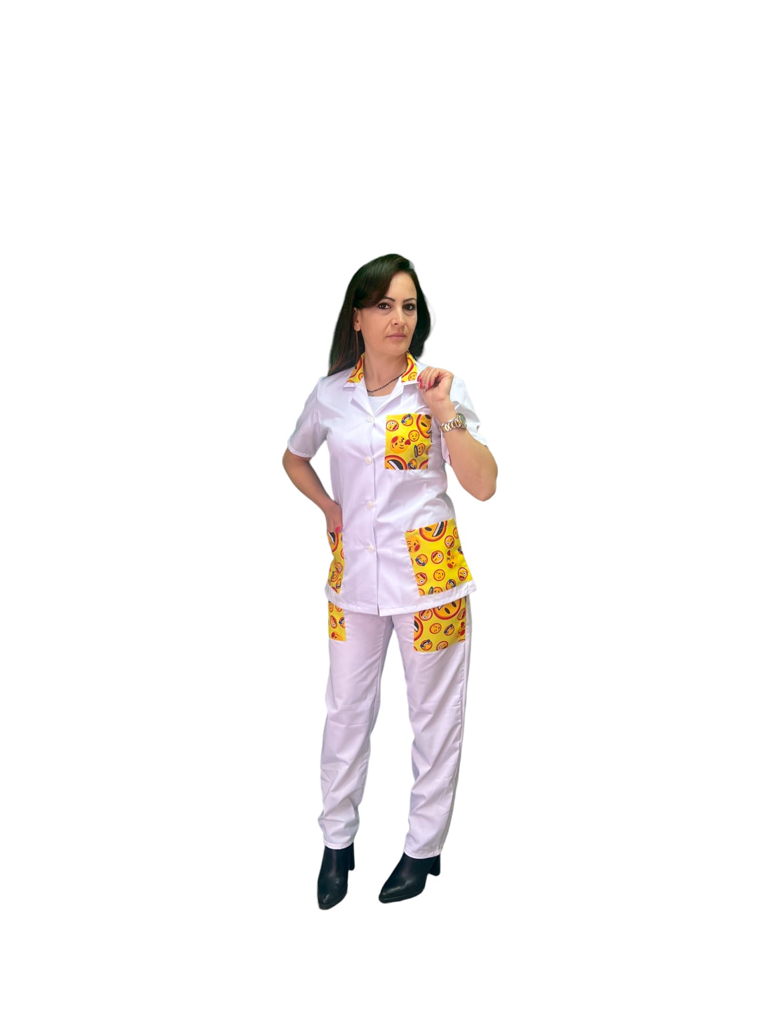 Divisa Completa Ospedaliera Ricamo Gratuito Con Bottoni Fantasia Emoji Casacca e Pantalone Completo Sanitario Uomo e Donna Per Studenti Infermiere e OSS Made in Italy