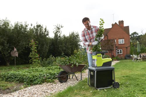 RYOBI - Bio-Crusher 220V, 3000W with Wheels - Ø max. Branch 45 mm, Rotation Inversion, Overload Protection, Collecting Tray 200 kg/h - Collection Tray 55L, Push Button - RSH3045U