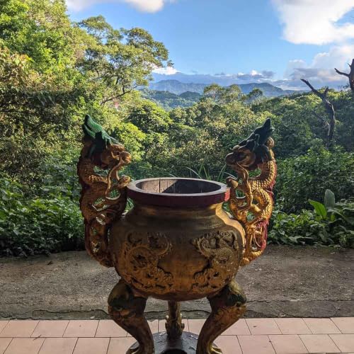 Exploring Elephant Peak in Taipei