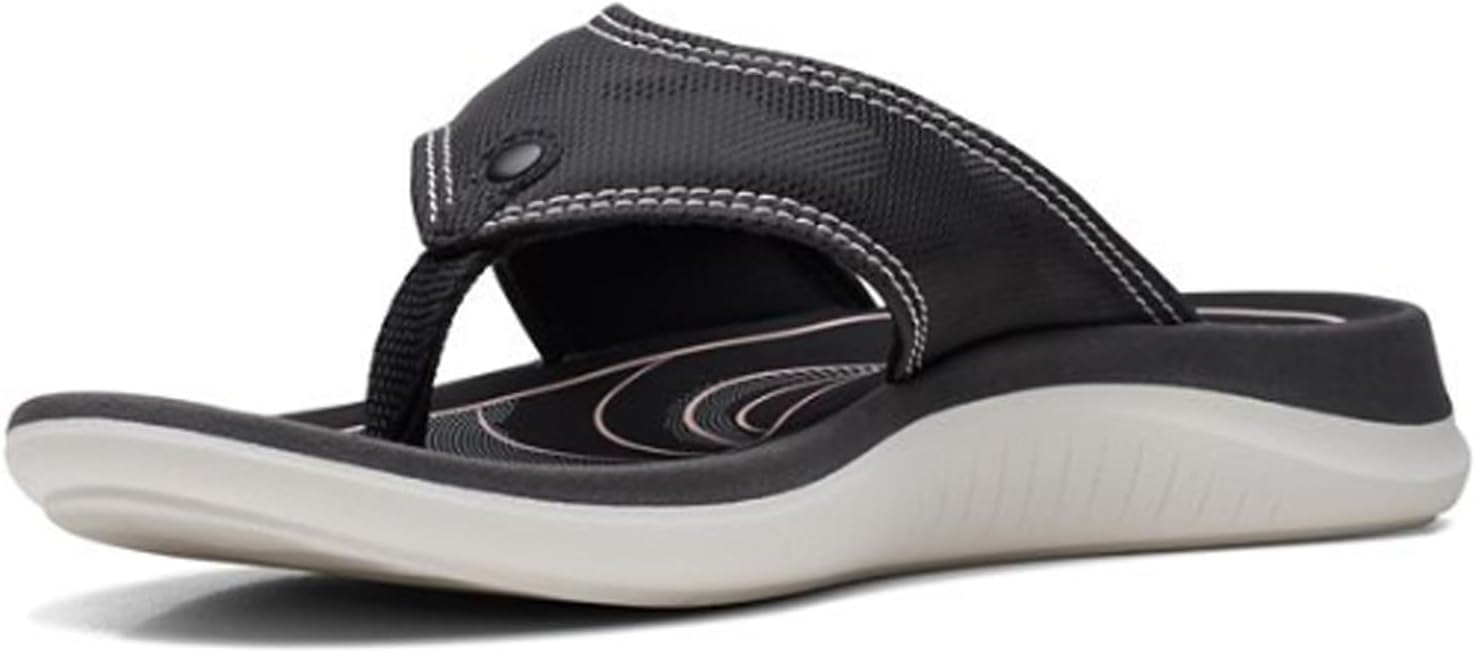 Clarks Women's Glide Post Flip-Flop, Black, 7