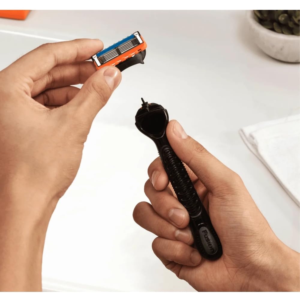 Amazon.co.jp: Gillette P&G ジレット フュージョン マニュアル 替刃 4