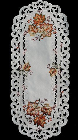 SinobriteH9036-E Maple Leaf Branch Round Doily, 8 in.