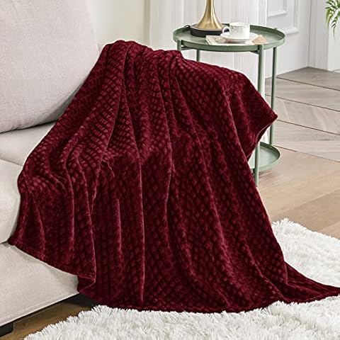 Exclusivo Mezcla Diamond Ultra Soft Throw Blanket, 127 x 178 CM Sofa Throws, Large Flannel Fleece Blanket for Sofa Bed Couch, Burgundy Cover