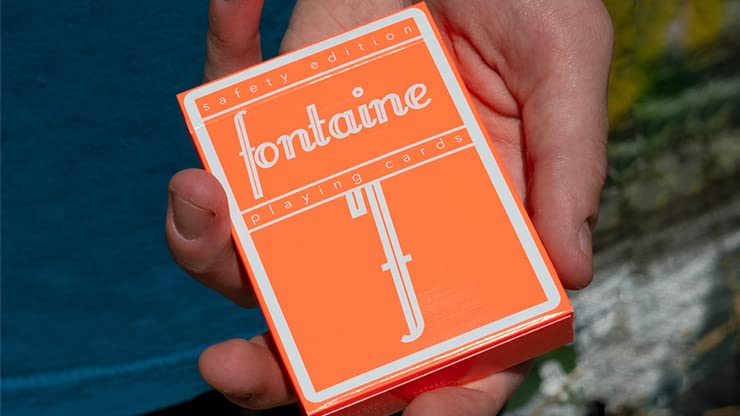 Amazon.co.jp: Fontaine: 安全トランプ – NEON Pantone Fontanes