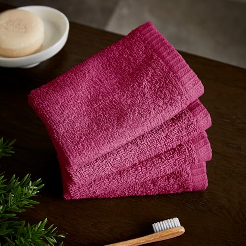 Image of Catherine Lansfield Quick Dry Cotton 30x30 cm 4 Pack Face Cloths Hot Pink