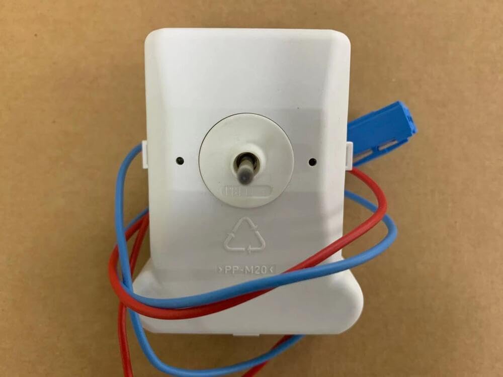 1Pcs New Refrigerator 9000573911 BG2012 9V Fan Motor: Amazon.com 