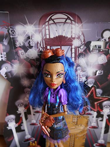 Muñeca Robecca Steam Monster High Art Class miniatura 2
