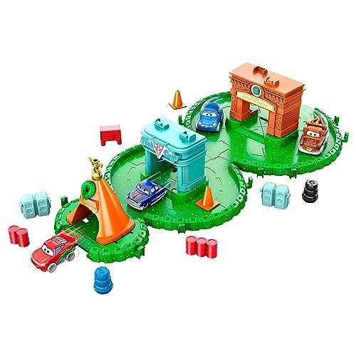 Mattel Disney Pixar Cars Calendrier De L’Avent Mini Racers Avec 4 Mini Voitures Aux Couleurs De L’Hiver Et 21 Éléments, Avec Piste Et Accessoires, Jouet Enfant, A Partir De 3 Ans, HPD83