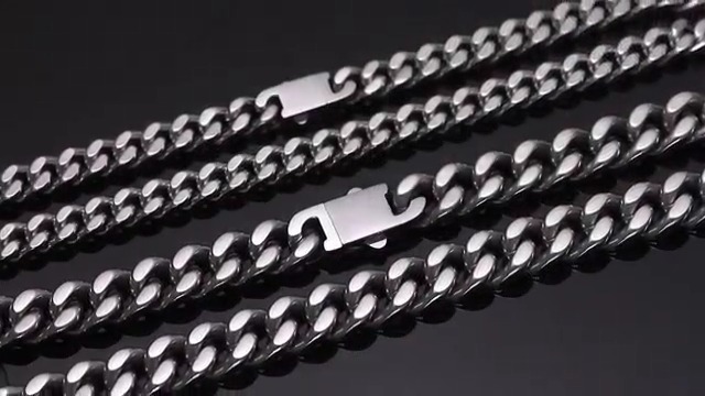 GLIRTE Men Chunky Miami Cuban Link Chain Necklace, 9mm Width