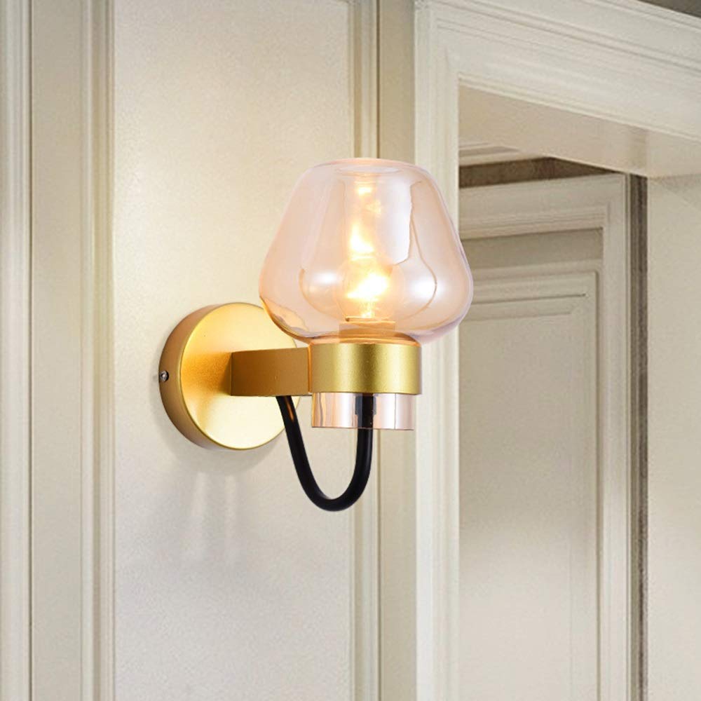 Applique murale or pour chambre et lampe de chevet design au style épuré