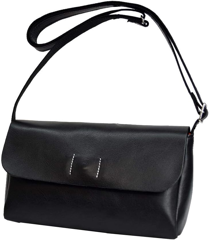 CHANEL ブラック キルティング ショルダーバッグ デカマトラッセ