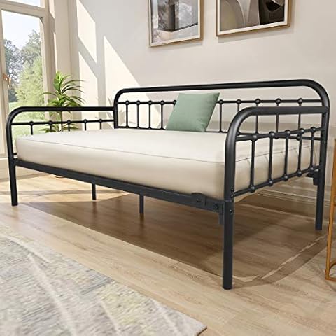 Metal Daybed Frame with High Quality Steel Construction Cover