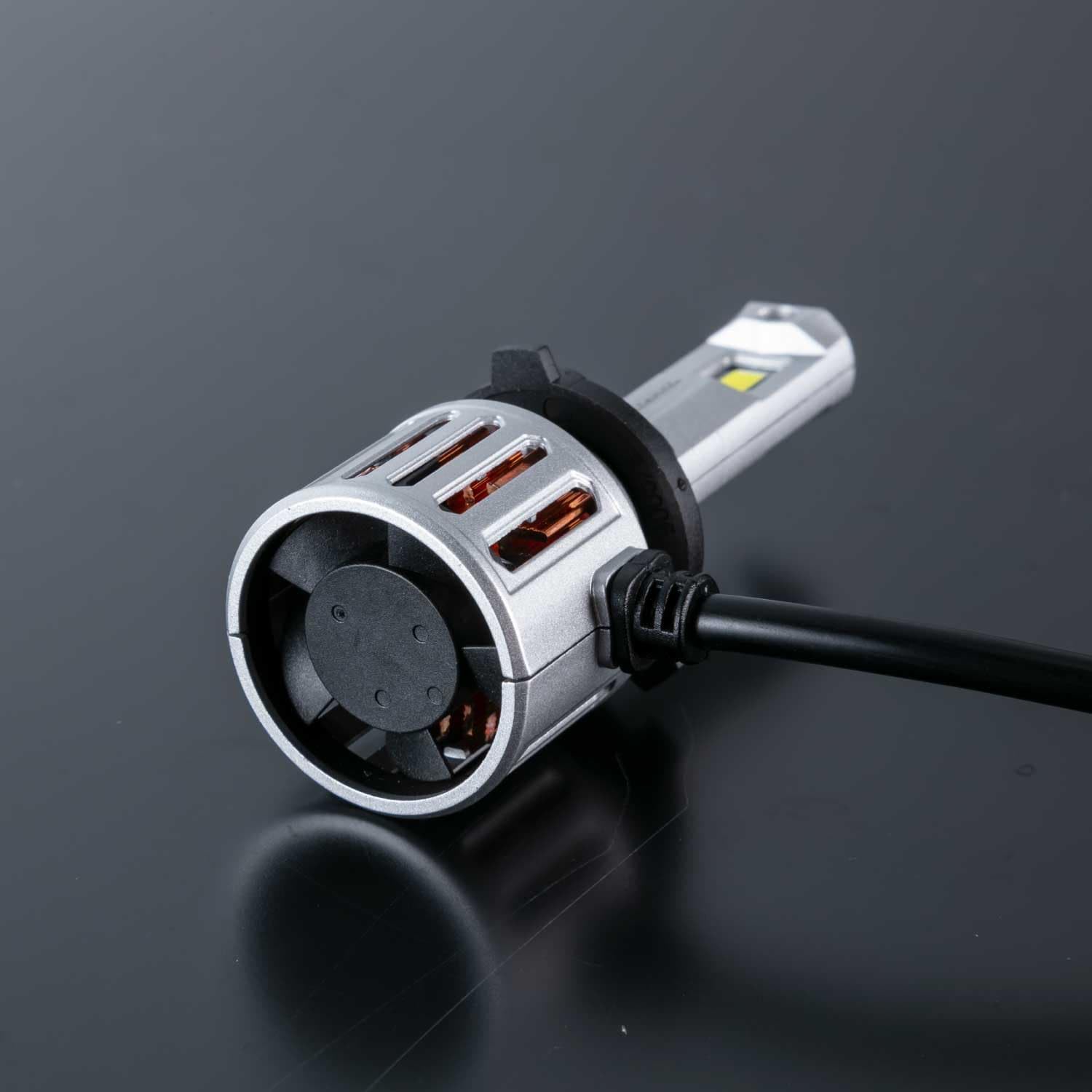 Amazon | VALENTI ヴァレンティジュエル LEDヘッドバルブ LZZシリーズ