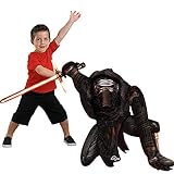 Hermoso globo gigante de aluminio de Kylo ren, un producto oficial de Star Wars. Un tamaño real que mide 177 x 104 cm y representa uno de los villanos más nuevos en la saga en la televisión. Puede ser inflado con aire, incluso ayudado por una bomba o incluso helio.