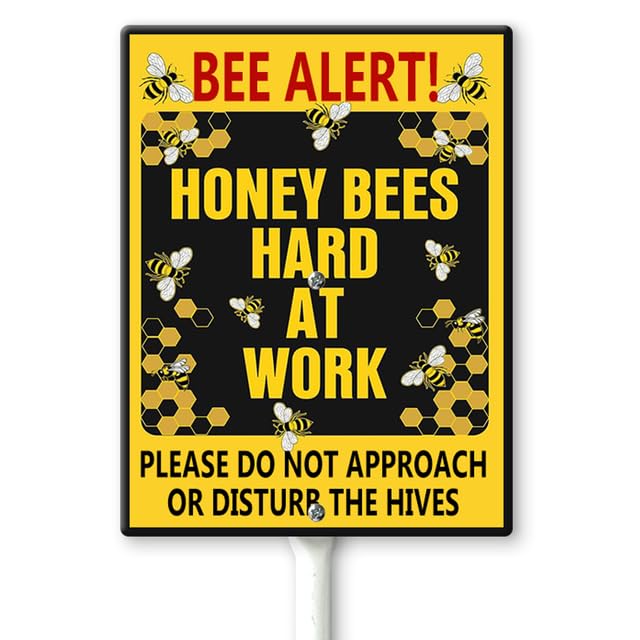 Horienteeon Bee Warning Sign, Honey Bees Hard at Work, Funny Bee Yard Sign with Stakes 20cm×30cm, Hive Rules Signs, Sturdy Aluminum Lawn Signs, Metal Sign Post, Honey Bee Outdoor Decor Gifts