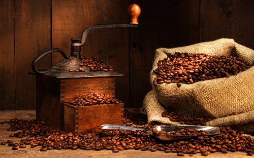 International Coffee Sampler, Medium Roast Coffee Beans (Tanzanian Mondul Estate Northern Peaberry Coffee Beans, 1 Pound Medium Roast Coffee Beans) #TOP6