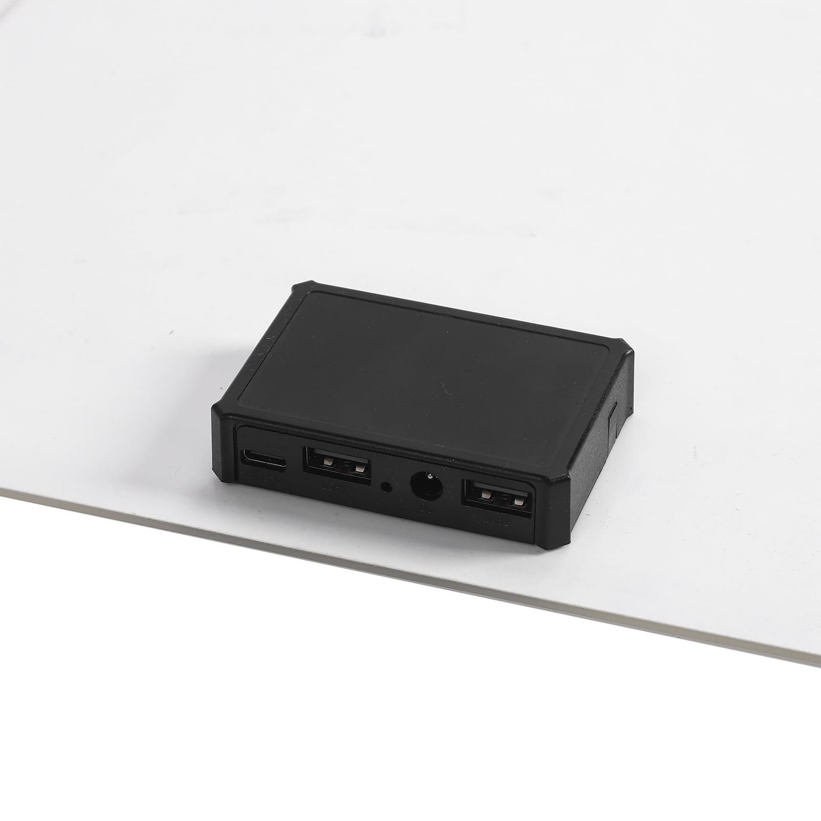 Aramox Pannello Solare Portatile da 100 W, Kit Pannello Solare Monocristallino con Controller, 2 Uscite CC USB Tipo C, Ricarica Batteria per Auto OBD per Viaggi in Campeggio per Uso Esterno